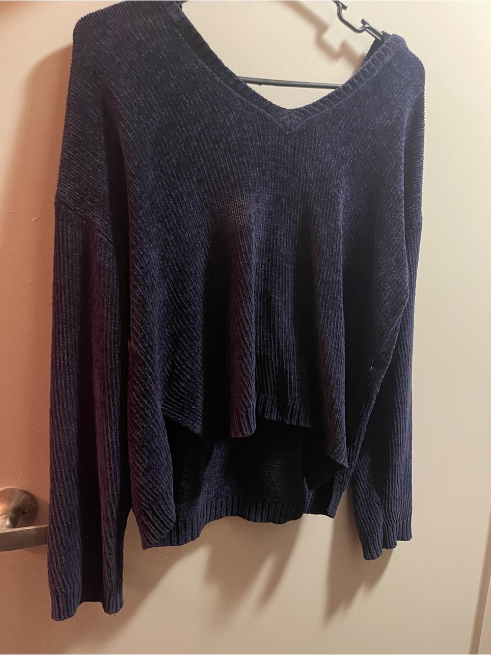 Forever 21 Navy V-Neck Ribbed Chenille Sweater